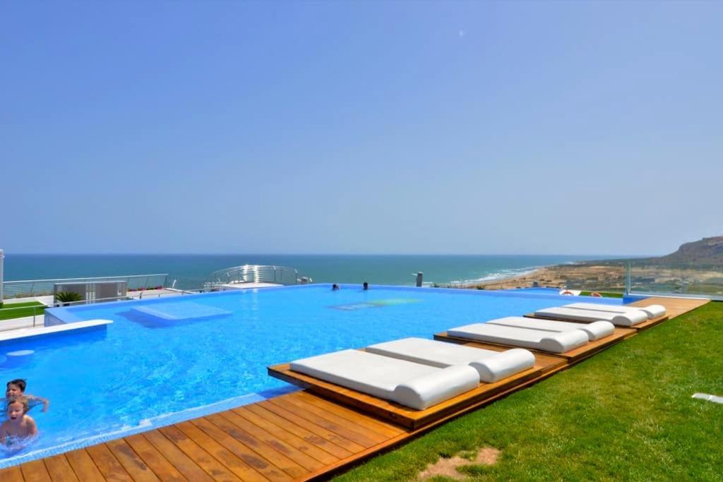 Infinity View Arenales Apartment